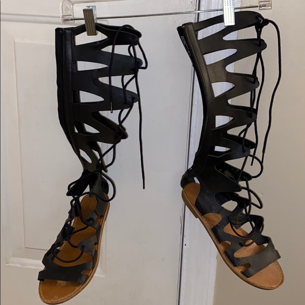 Thigh high sandles